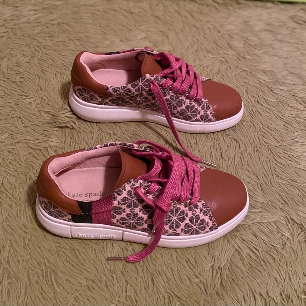 Kate spade flower sneaker